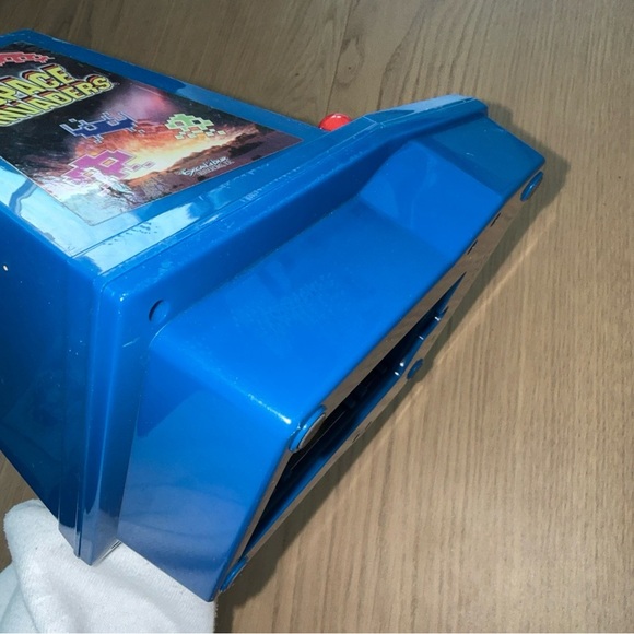 Space Invaders Retro Blue Arcade Game - Picture 8 of 8